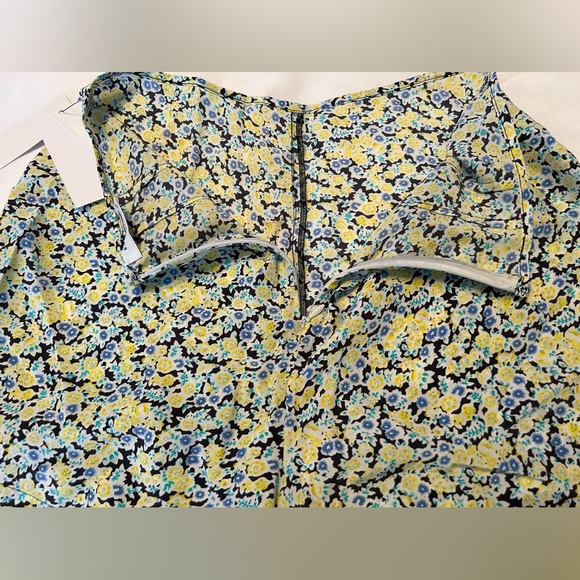 Equipment Femme Floral Lewis Short Multicolor Size Small NWT - Picture 8 of 10